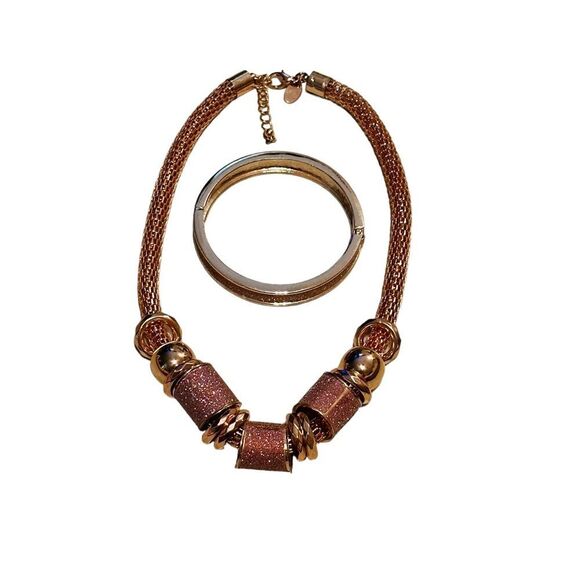 10/$25🦋 Charming Charlie Rose Gold Necklace & Bracelet Set - Picture 1 of 16
